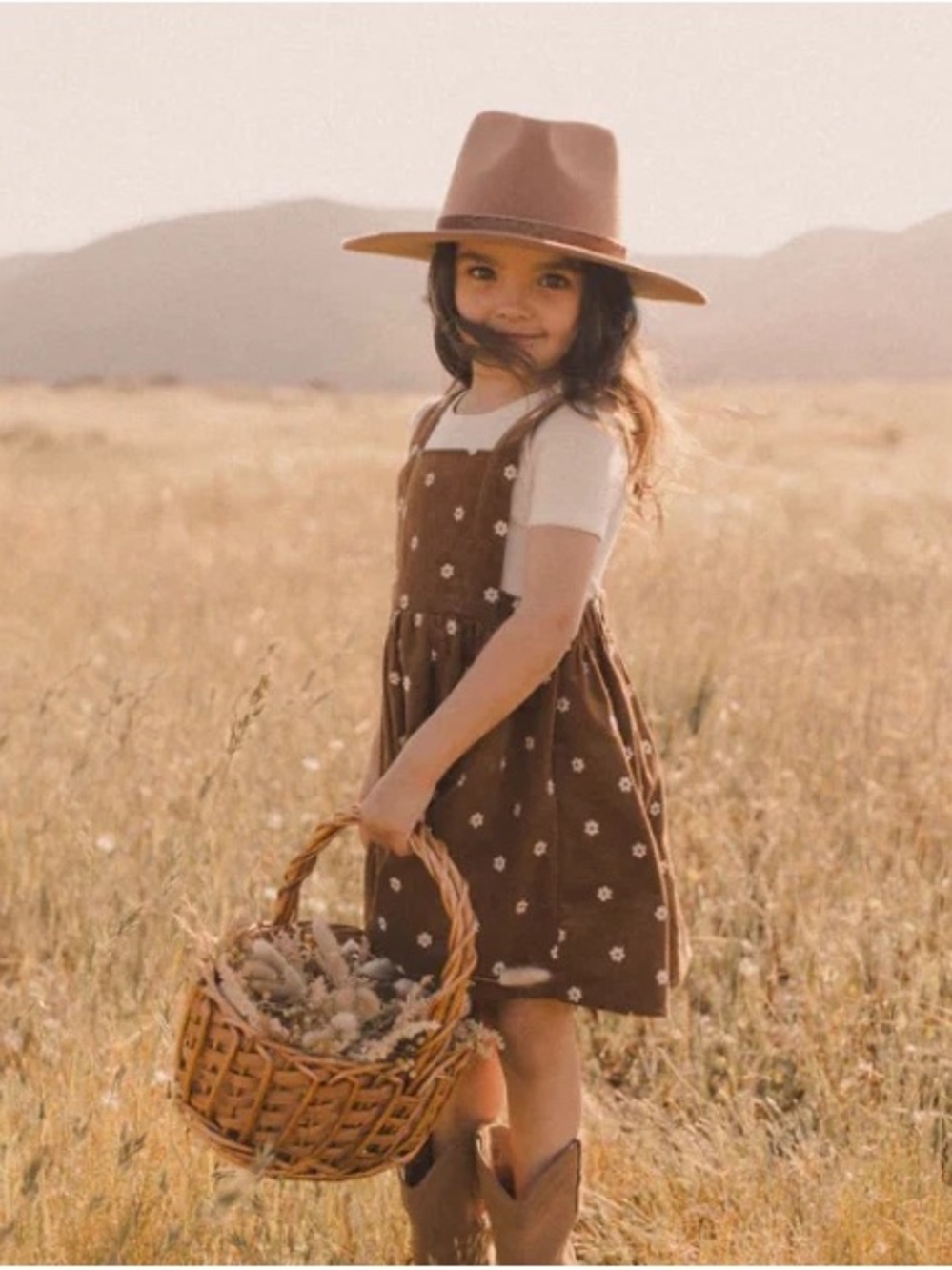 Rylee & Cru Floral Embroidery Corduroy Pinafore Dress size 6-7y